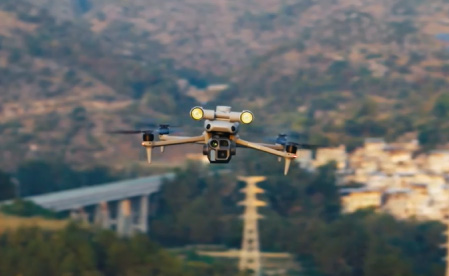 産業用ドローンを活用した測量のイメージ画像1