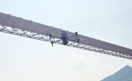 産業用ドローンを活用した測量のイメージ画像2